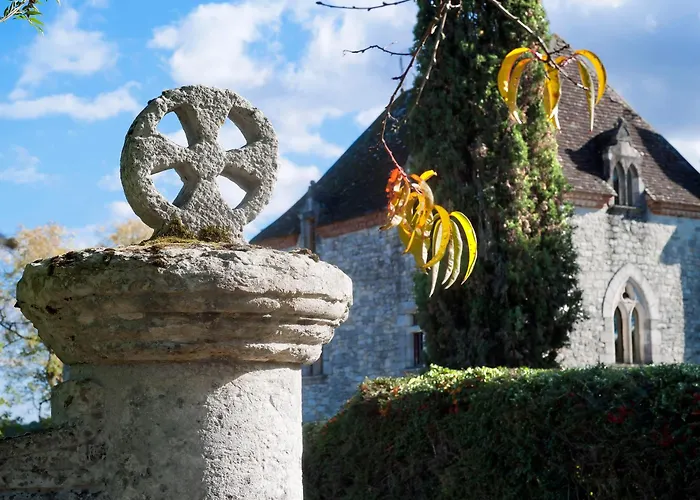 Chateau La Colombie Saint-Caprais-de-Lerm